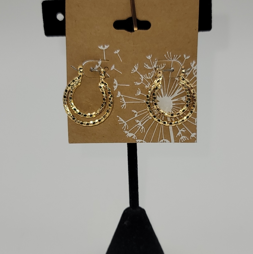 Fashion gold tone dainty Hoop earrings